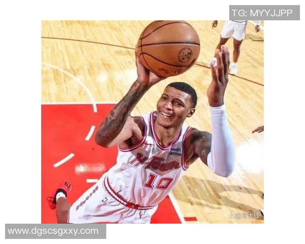 乌度卡：球员持球挡拆再现亮眼表现